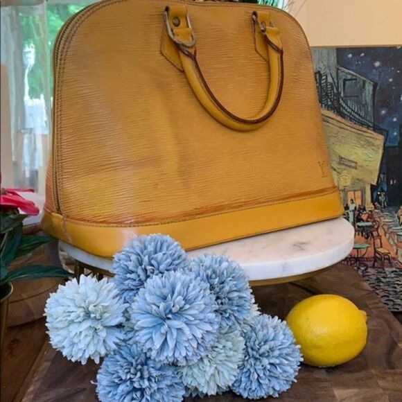 Authentic Louis Vuitton Alma Epi Leather Handbag